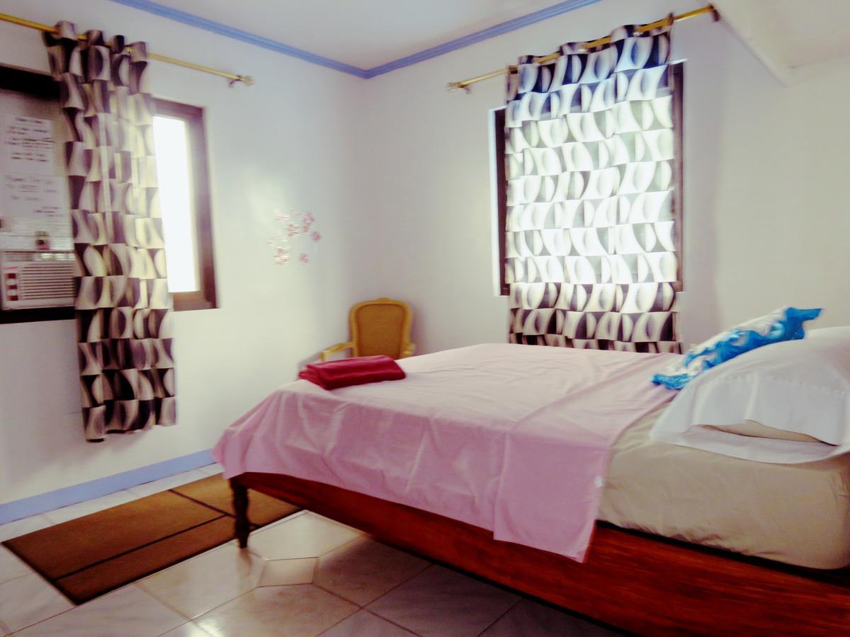 Bella Louise Lodging House Bar And Resto Busuanga Exterior foto