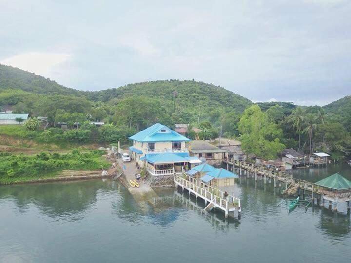 Bella Louise Lodging House Bar And Resto Busuanga Exterior foto