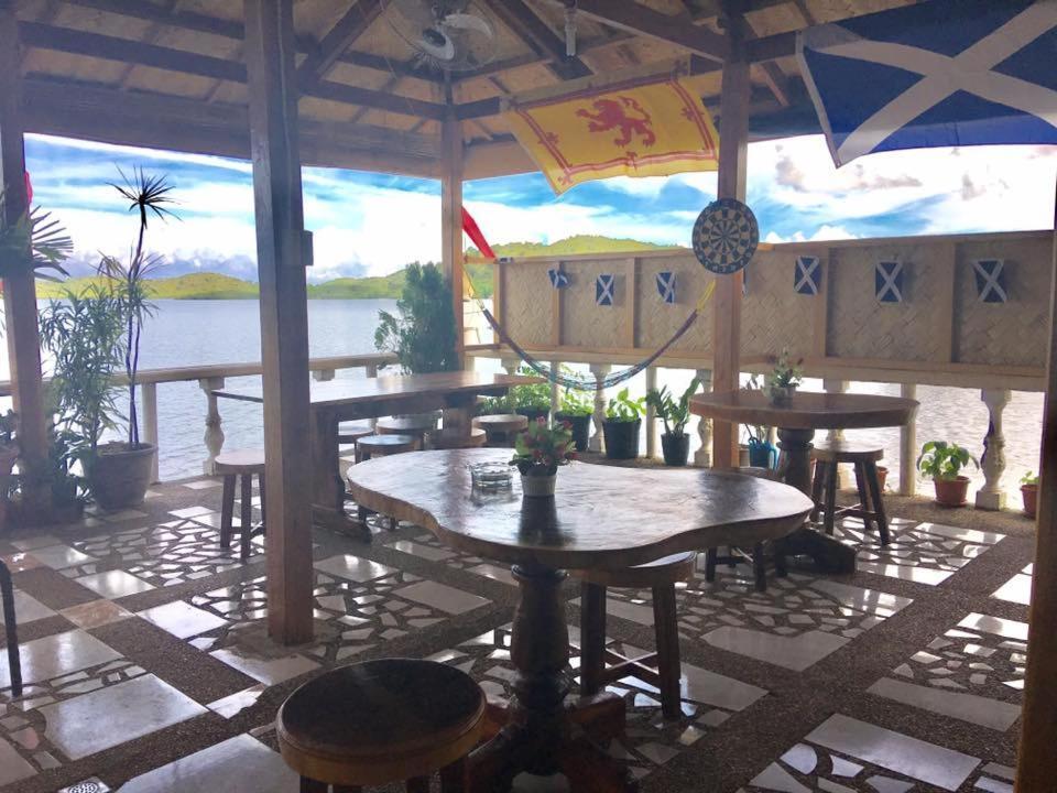 Bella Louise Lodging House Bar And Resto Busuanga Exterior foto